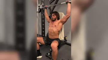 Türkiyəli aktyorun gündəm olan VİDEOsu