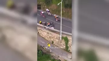 Массовая авария во время женской велогонки Милан-Сан-Ремо