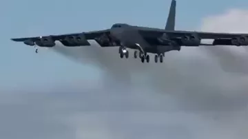 США перебросили B-52H в Великобританию