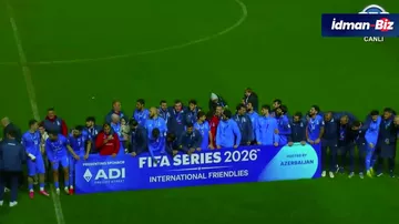 Сборной Азербайджана вручили кубок за победу на FIFA Series