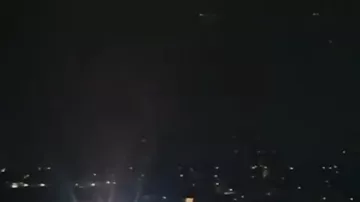 Момент возгорания двигателя самолёта при взлёте из аэропорта Сан-Паулу в Бразилии2