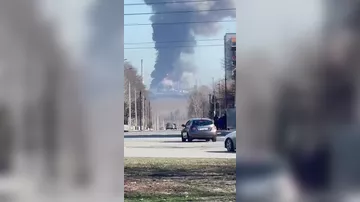 Мощный взрыв на нефтезаводе в России: десятки пострадали - 2