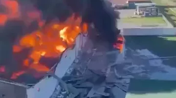 В Ираке горят нефтехранилища