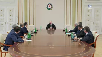 Prezident İlham Əliyev Türk Dövlətləri Təşkilatına üzv dövlətlərin hökumət başçılarının görüşünün iştirakçılarını qəbul edib