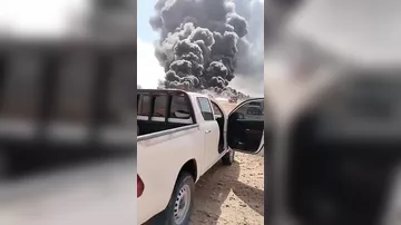 В ОАЭ горят нефтяные месторождения после атаки дронами