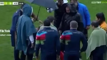 Deputat ağır zədələndi