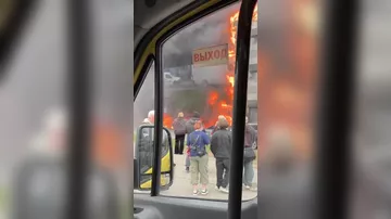 Сильнейший пожар в ТЦ в России