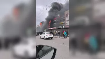 Сильнейший пожар в ТЦ в России - 3