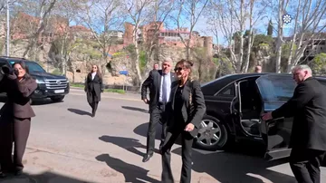 Birinci xanım Mehriban Əliyeva Tbilisidə Mirzə Fətəli Axundzadə adına Azərbaycan Mədəniyyəti Muzeyi ilə tanış olub