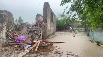 Число жертв наводнений в Афганистане продолжает расти