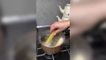 Coookholic поделилась рецептом тирамису-каннеллони