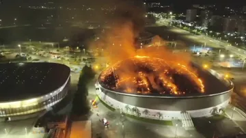 Пожар на Олимпийском стадионе в Рио-де-Жанейро