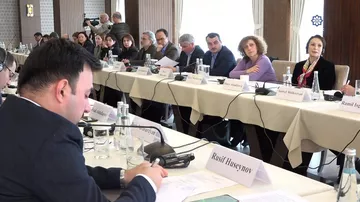 “Sülh Körpüsü” təşəbbüsü çərçivəsində Qəbələdə Azərbaycan və Ermənistan arasında növbəti dəyirmi masa başlayıb