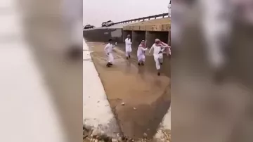 Ливневый паводок в Саудовской Аравии