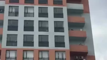Nəsimi rayonunda yeni tikilmiş binada partlayış olub