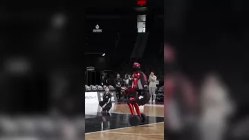 Toyota создала робота-баскетболиста - 2