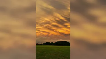 В США запечатлели уникальный закат