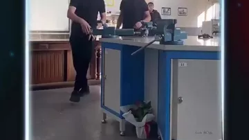 Müəllimlə bu zarafat MÜZAKİRƏ YARATDI