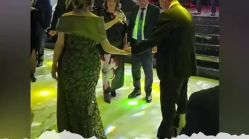 Vado Karovinin xanımı ilə rəqsi