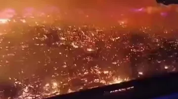 Масштабный пожар в Малайзии: тысячи без жилья