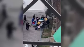 Bu gün hamı onlardan danışır - Adlar