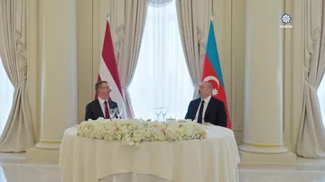 Latviya Prezidentinin şərəfinə rəsmi lanç