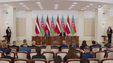 Azərbaycan-Latviya sənədləri mübadilə edilib