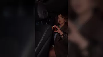 iconmekh показала оригинальный способ съемки в авто