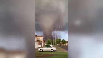 Мощный торнадо в США-2