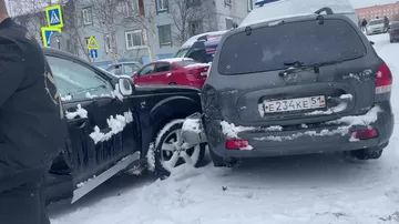 Снежный шторм обрушился на российский город - 2