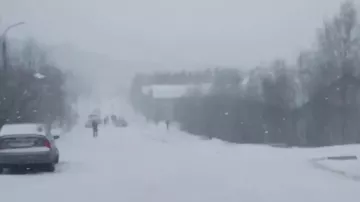 Снежный шторм обрушился на российский город - 3