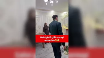 Həyəcandan gülü verməyi də unutdu
