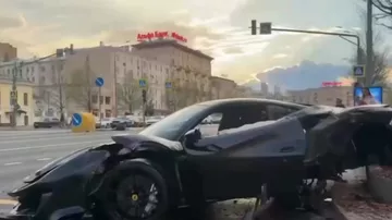 Azərbaycan əsilli məşhur reper Nəvai Moskvada Ferrarisi ilə qəza törətdi