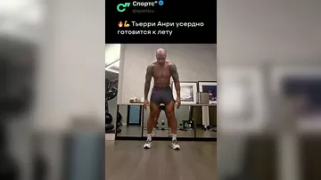 Anri əzələləri ilə diqqət çəkdi