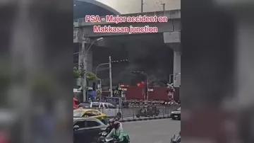 В Бангкоке поезд столкнулся с пассажирским автобусом - 3