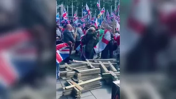 Массовый протест прошел в Лондоне