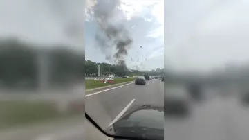 В Москве внезапно воспламенился автомобиль
