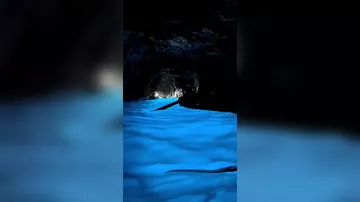 Уникальная пещера в Италии
