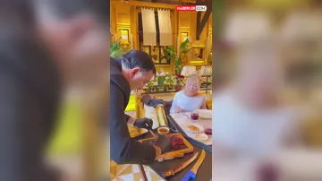 Ajda Pekkandan dodaq uçuqladan sifariş