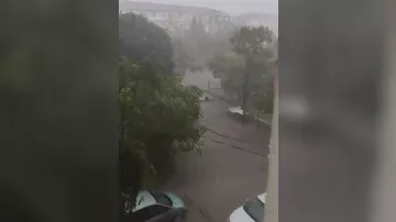 Sumqayıta dolu yağır