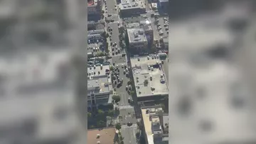 В США мужчина взял в заложники несколько человек в банке-2