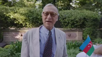 BREF ENTRETIEN AVEC JEAN-PIERRE GUINUT, ANCIEN AMBASSADEUR DE FRANCE EN AZERBAIDJAN, EN MARGE DE LA CELEBRATION DE LA FETE NATIONALE DU 28 MAI A PARIS