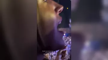 Zeynəb Şəbnəmin konsertində göz yaşı tökdü