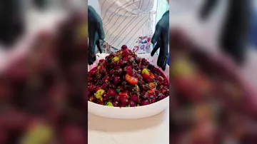 Как приготовить закуску из вишни