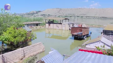 “Xocəsən gölü”daşdı, evlər suyun içində qaldı -