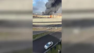 Moskvada mağazaları yanan azərbaycanlı iş adamı: "Düşündüyünüzdən də çox ziyan dəydi"  4