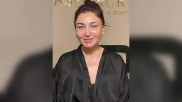 Əməkdar artist makiyajsız
