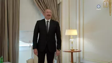 Prezident İlham Əliyev Dağıstanın tanınmış ictimai-siyasi xadimi Qurban Qurbanova “Dostluq” ordenini təqdim edib