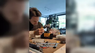Парень из США оживил LEGO WALL-E