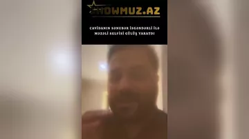 Cavidan Novruz əməkdar artist Sənubər İsgəndərli ilə selfi çəkərkən, gedişata yumor qatıb